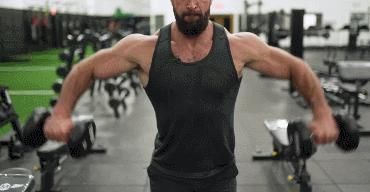 手臂|想要宽大饱满的肩部，安排这3种孤立侧平举