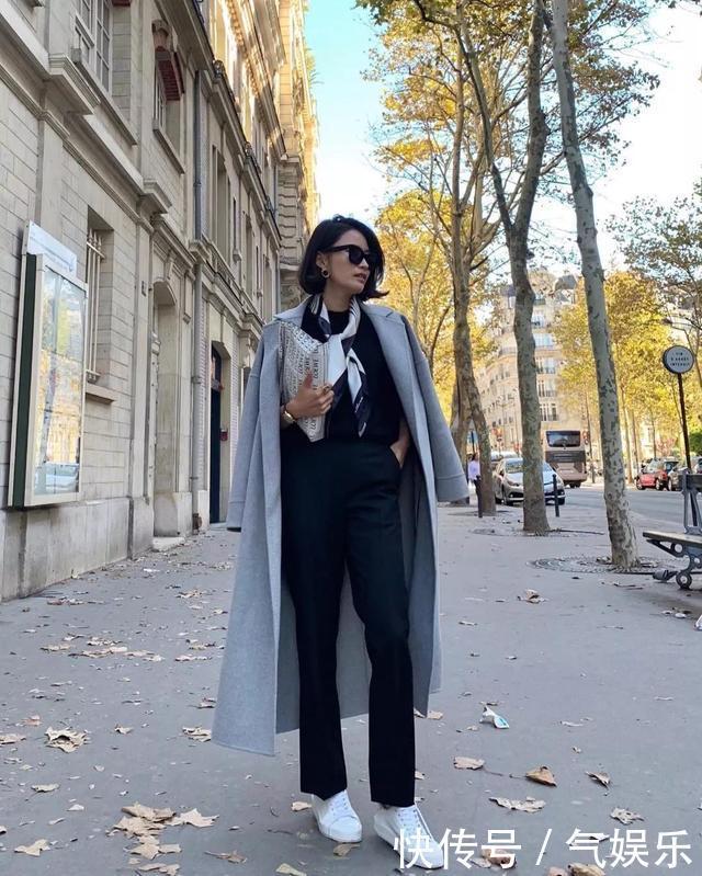 “大衣+羊绒衫”真的太高级,精致女人都爱这么穿,上身就是气质