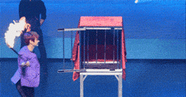 |搞笑GIF:这是谁家的闺女