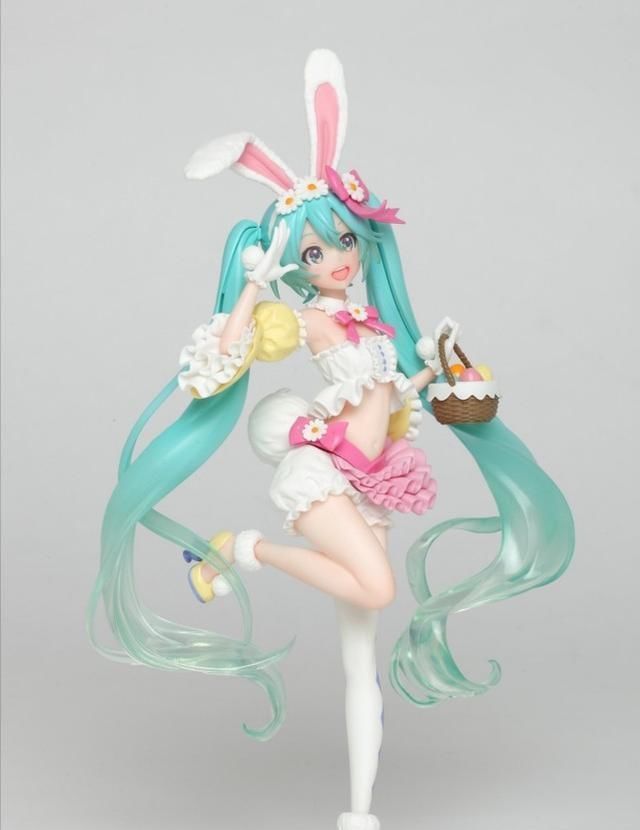 初音未来|初音未来的兔女郎手办,甜美的外表很吸睛,实物却直接变黑脸
