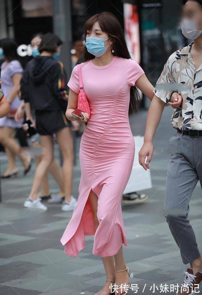 裙摆|高开叉褶皱鱼尾裙,性感妖娆婀娜多姿,多重时尚元素的大杂烩