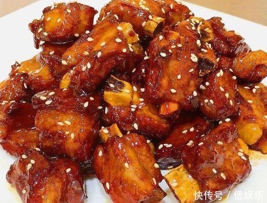 排骨|做糖醋排骨,调汁是关键,牢记此口诀,排骨酸甜可口,一锅不够吃