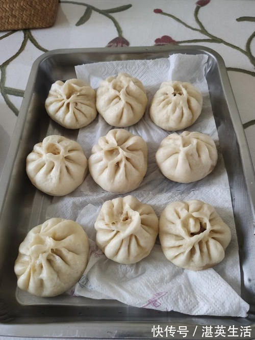 猪肉大葱包子馅怎么调？10年的比例配方告诉你，鲜香味美不油腻