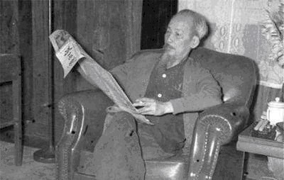 上任|胡志明在华生活20年,与汉文化颇有渊源,为何上任后废除汉字?