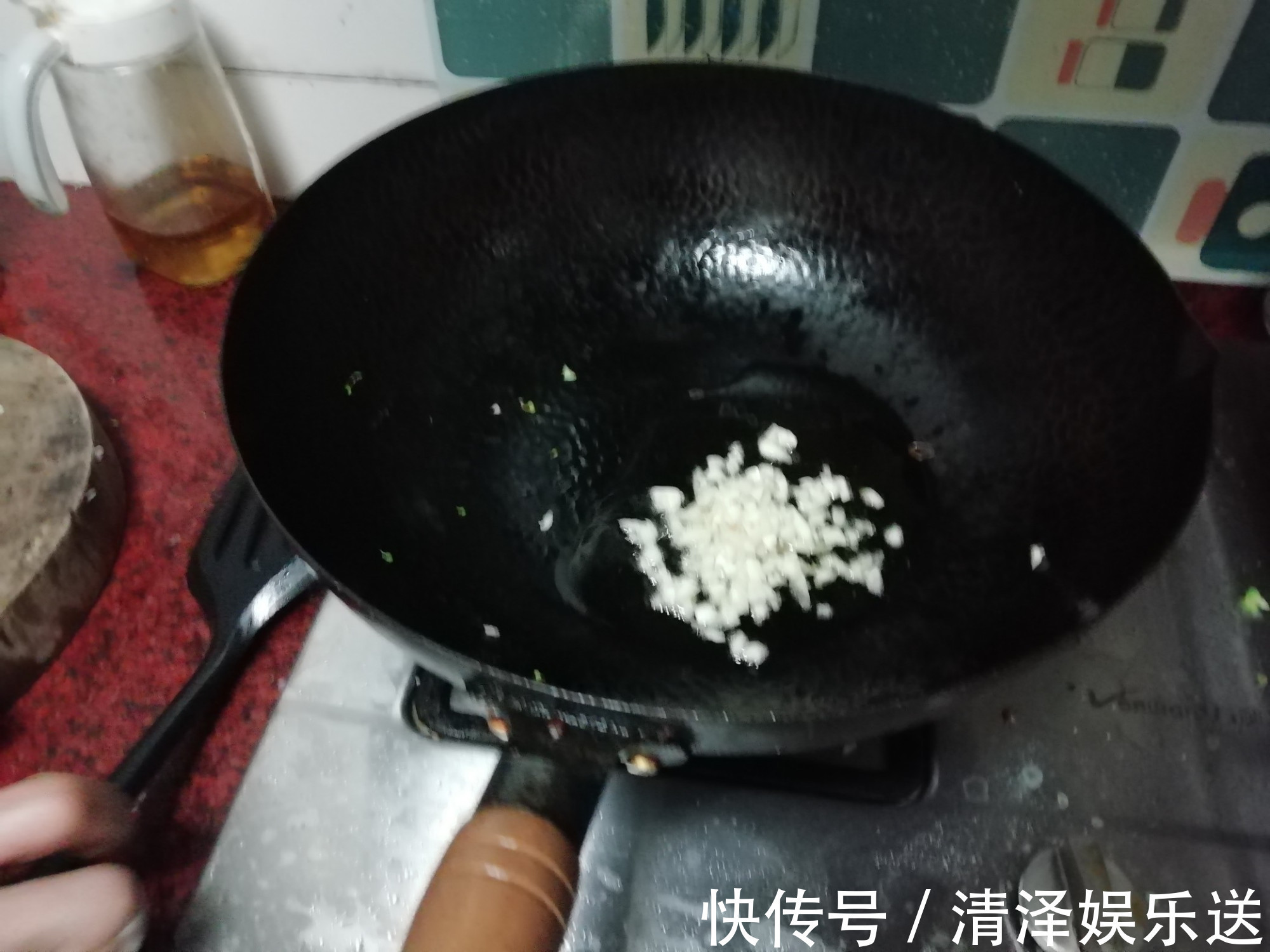 西兰花|大厨教你做“浇汁西兰花”,原汁原味,清脆爽口,做法超简单
