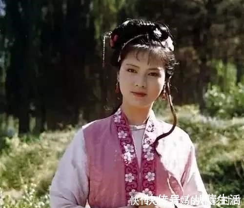 宝玉|红楼梦贾府的丫头宁死不离开贾府,看看贾府给了她们什么