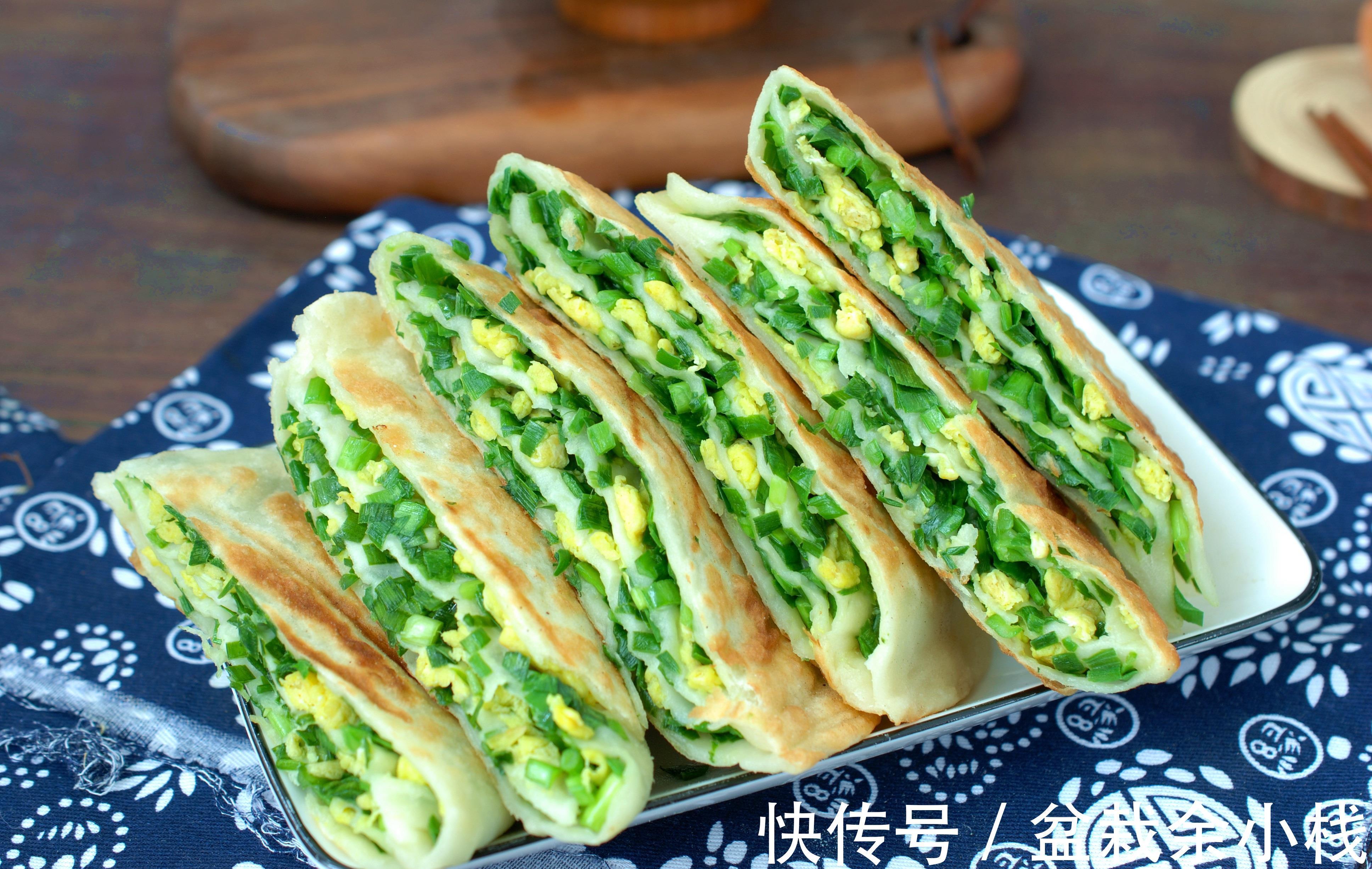 韭菜|这是婆婆烙的韭菜盒子，放了3天了还这么软，皮薄馅大，真香！