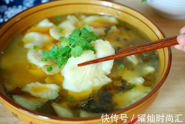 鱼片|同事懵了,不相信做酸菜鱼这么简单,鱼片完整不碎,连汤都很鲜