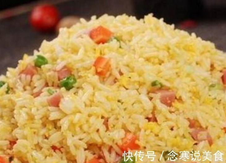 为什么做蛋炒饭跟别人做的味道一样,原来是第一步做错!