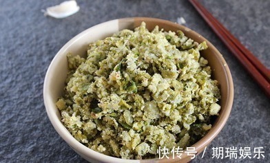 榆钱|农村一种野菜,长在树上不起眼,其实比肉贵,城里超市15元一斤