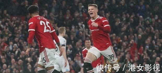 攻门|C罗1球1助!曼联3: 1伯恩利,全取3分!少赛1场,红魔冲4仅差4分