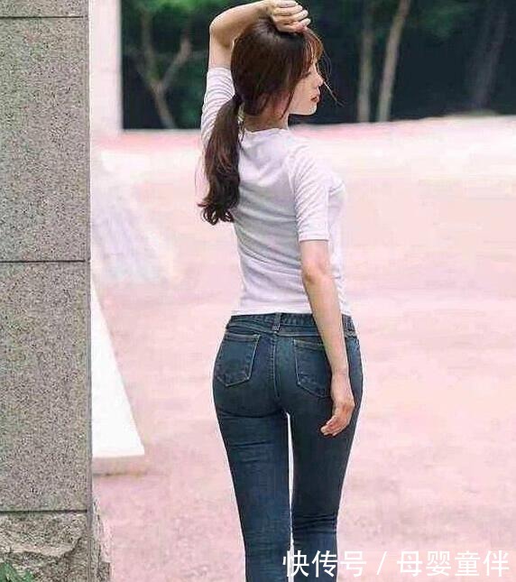 苗条|帅气的牛仔裤,轻松穿出秀气的姿态,显得好看又得体