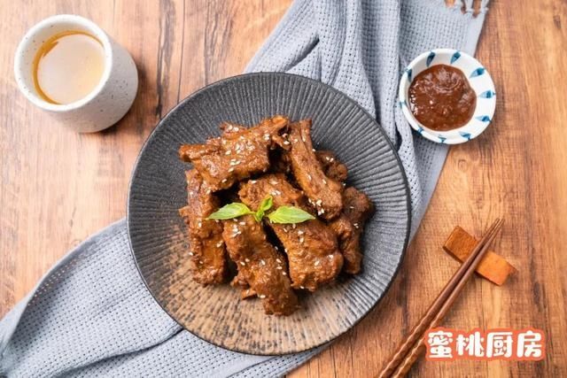  我私藏的电饭煲神菜！食材一丢就搞定，味道不输大饭店