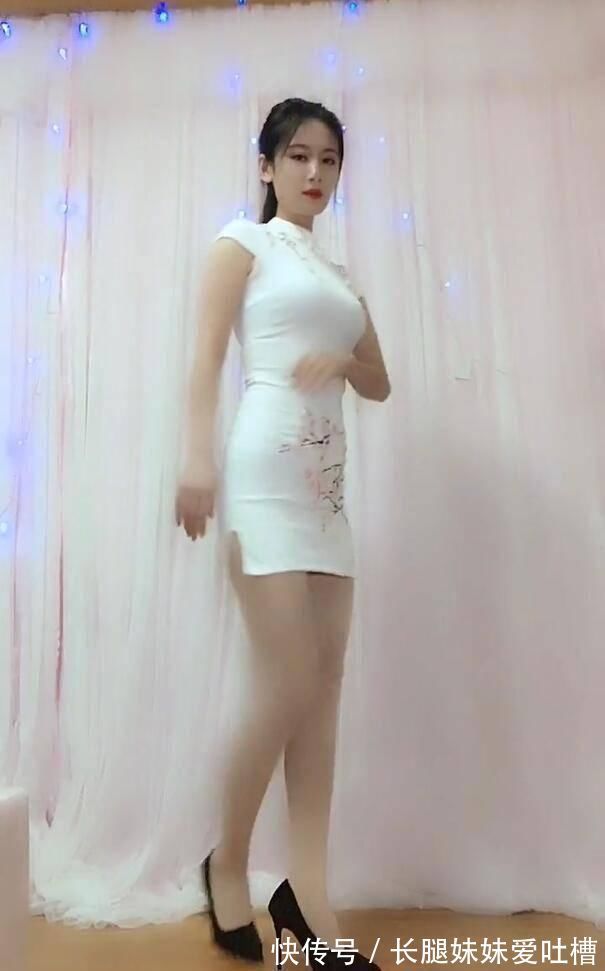 穿搭|与改良旗袍搭配的御姐美女，高跟给颜值加分