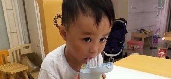 积食|75岁老中医苹果煮水加1物,坚持一周肚肚舒畅没口臭,积食拜拜