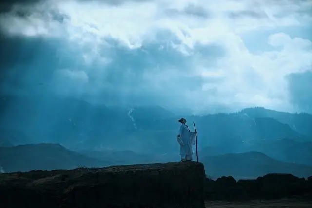 脸皮#王阳明:做一个内心强大的人,记住这三句狠话,谁都“伤”不了你