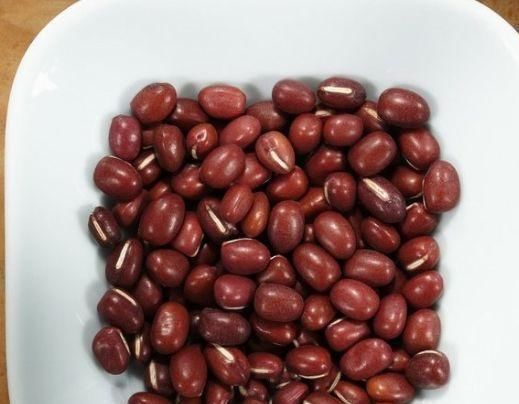 湿气|红豆和它一起煮,连喝15天,赶走湿气,色斑不见了,皮肤更白嫩