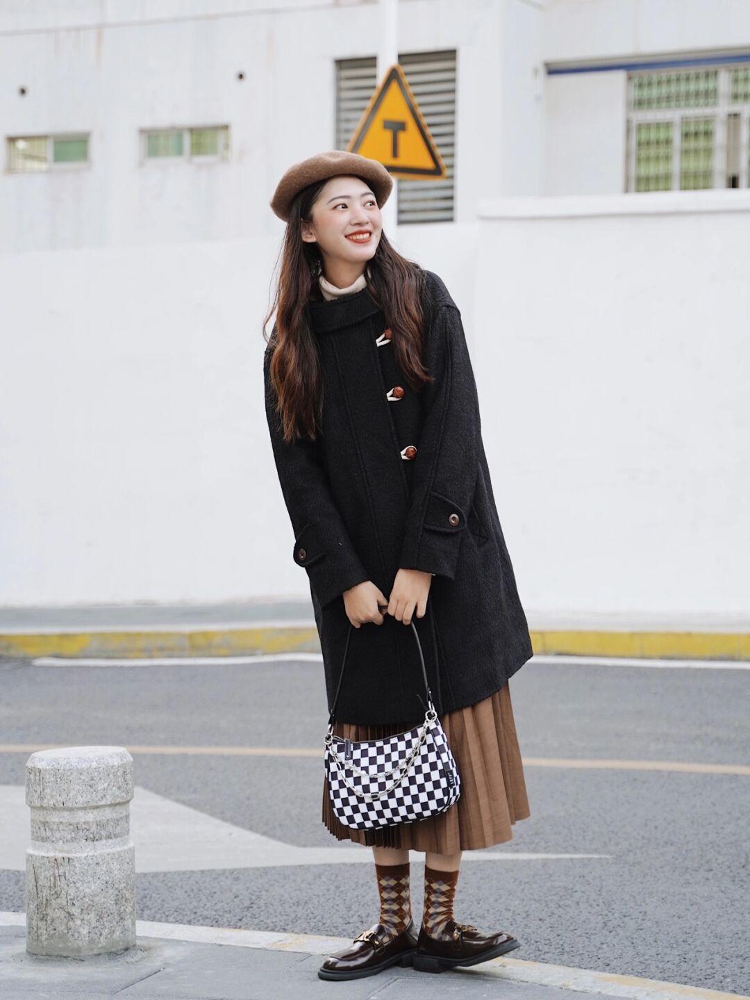 洋气|冬天怎么穿才保暖又洋气?这几款大衣值得借鉴,美得高级优雅