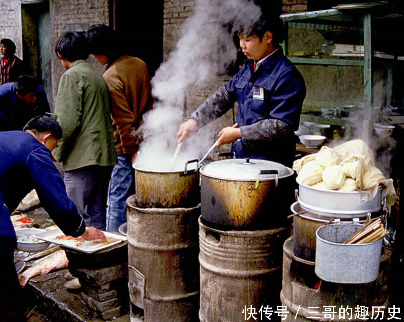  老照片：80年代的农贸市场，怀念那个年代，啥都是真的