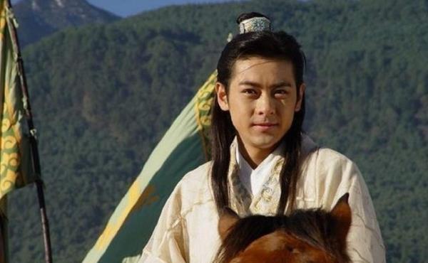 难怪王语嫣又回到慕容复身边,只因他有一个过人之处,段誉很羞愧