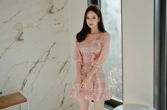 孙允珠,幻彩娇粉乖巧童话格子蝴蝶裙