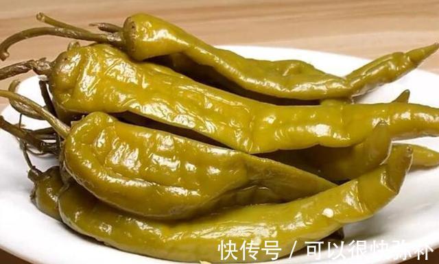 婆婆教我腌辣椒,不用水,不用油,酸辣爽口,2天就能吃