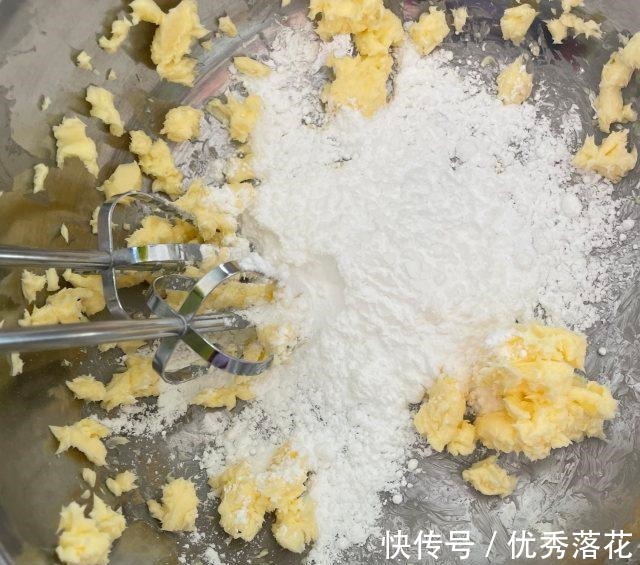 曲奇圣诞树-用尽你想象尽情的装饰!