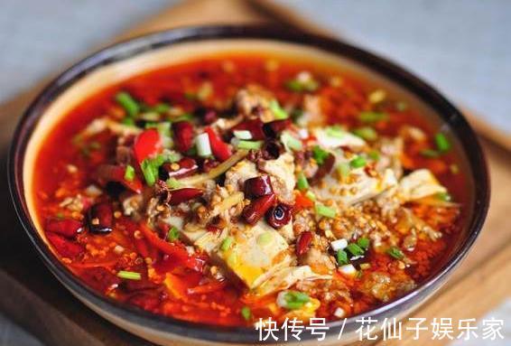 辣椒油|美食推荐豉椒蒸土豆排骨，麻婆虾仁，茄汁大虾，烧椒扣肉等