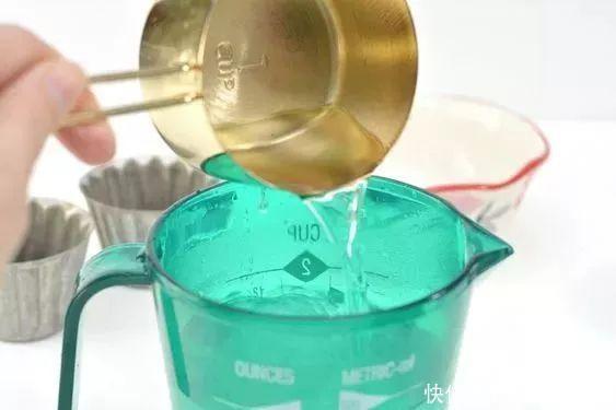 缝隙|风扇脏了难清理?教你一招,不用拆电风扇,立马洁净无尘!