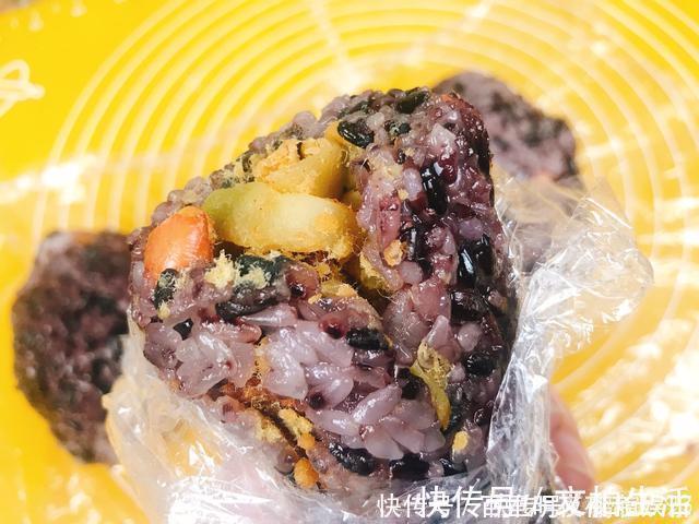 糯米简单蒸一蒸，卷一卷，比寿司还好吃，营养丰富口感好