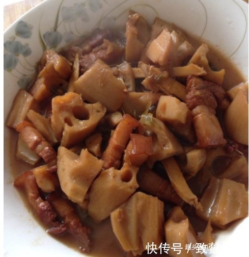 分享一道爽口开胃下饭菜,解腻又解馋,营养又美味,家人都爱吃