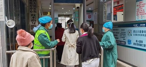 武隆|武隆：疫情防控志愿者奔赴“疫”线，释放青春光彩