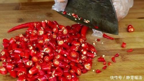 20年川菜大厨教我秘制剁椒,做法简单,再也不用出去买了