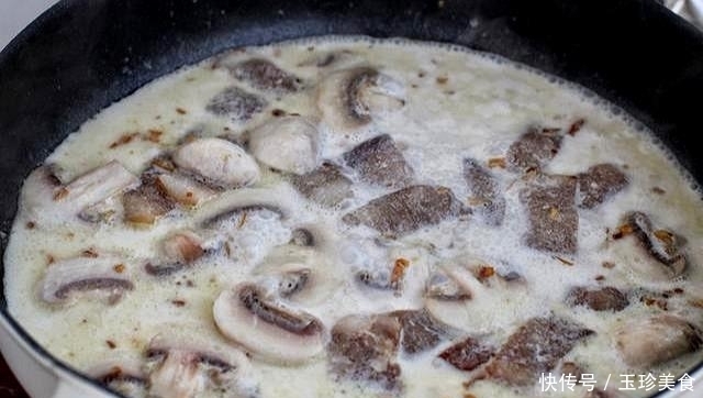 几秒钟学会豪华西餐,剩奶油煮意面,香浓美味贼洋气