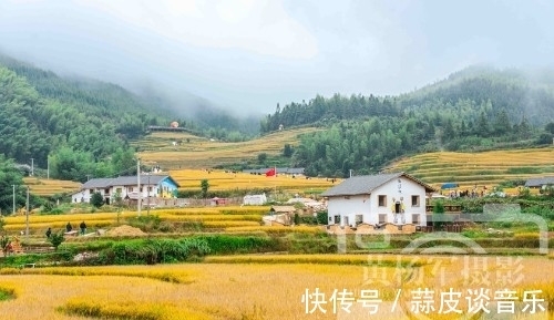 宜居|江西生态最美的山区县，客家梯田面积达4万多亩，景色如画很宜居