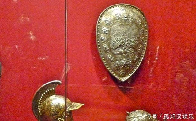 古代三大帝王兵器中国兵器太土豪了,把外国两件兵器比成乞丐了