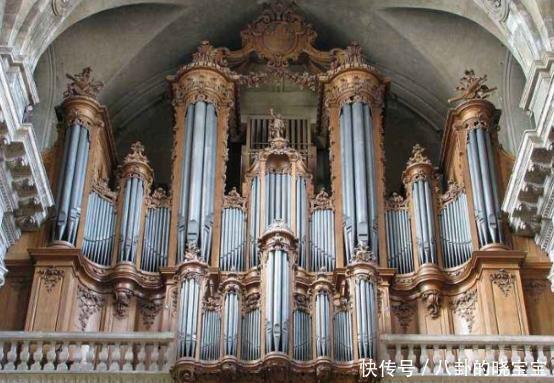 世界上最长的歌曲,在德国废弃小教堂演奏,要花639年才能听完