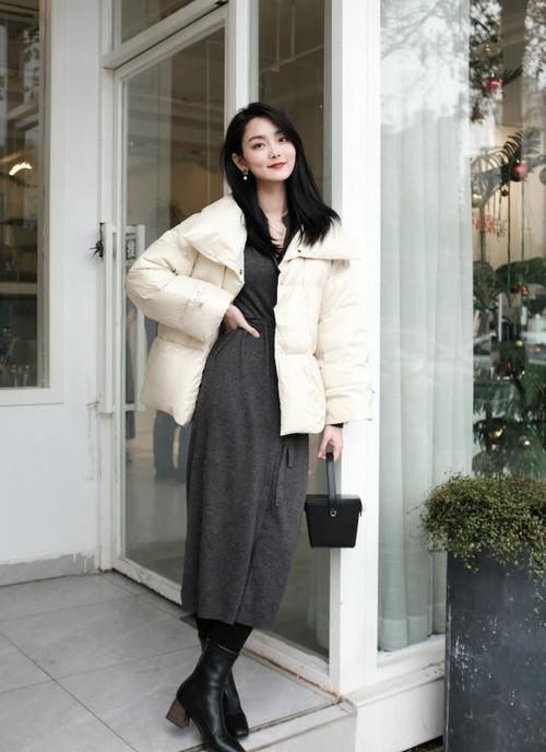 冬季怎么样穿裙子很关键，教你这3招搭配技巧，时髦优雅又保暖