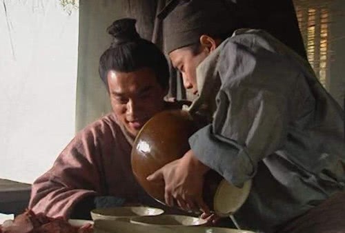 武松|武松用一只老虎换了个“都头”,相当于现在什么官?并不算低