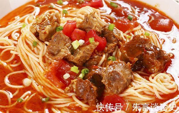 阴雨天不想出门，给孩子做的主食，爽口滑嫩汤浓味美，吃了还想吃