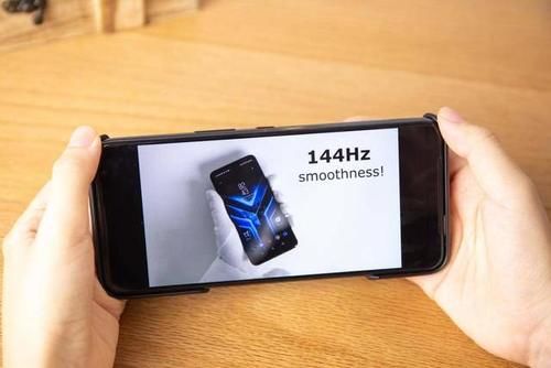 屏幕|ROG游戏手机3扬声器评分超友商20分！超高性价比成手游神器