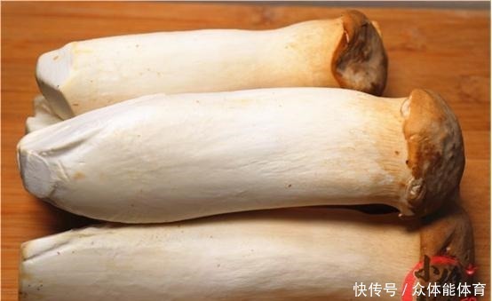 跟着我一起|买杏鲍菇时，选粗的还是细的好，菜农记住这2点，看完别再乱买