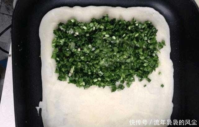 不用|爱吃韭菜盒子的看过来, 真的不用和面哦,五分钟搞定