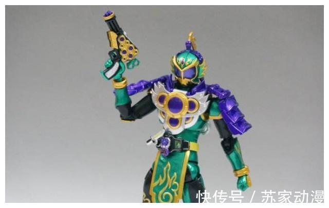 追迹者|假面骑士中主武器的枪的骑士,其中一个是decade的宿敌