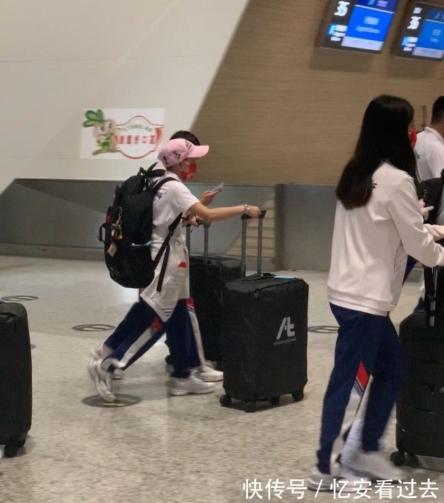 東京奧運會|備戰(zhàn)全運,領隊為何一直牽著全紅嬋?性格成原因,另一因素更重要