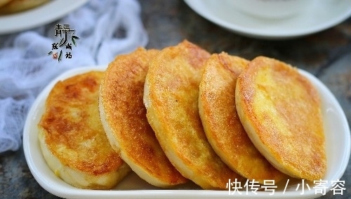 咸菜儿|北方人偏爱此早餐，5分钟就能煎1盘，金黄喷香，总吃不够