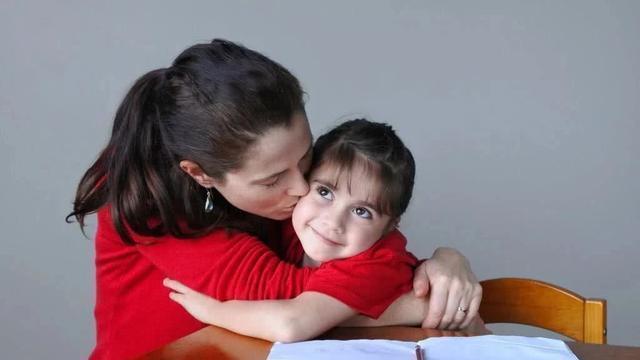 家长|孩子问了一个问题,可这个问题家长答不上来,怎么办?超尴尬