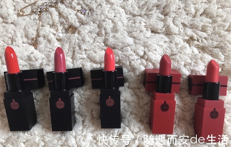 美妆博主 “国货之光”成幌子？这些口红坑你入错了吧！