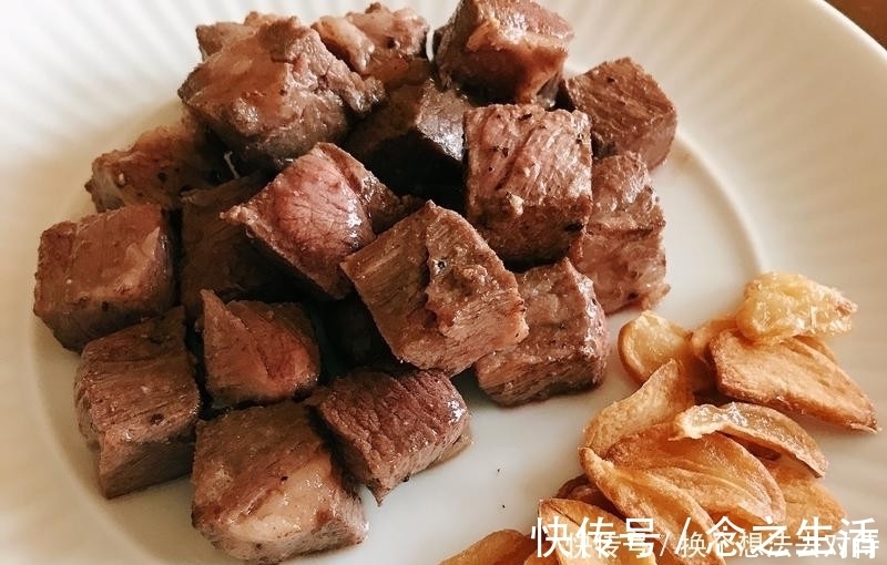 老公请同事在家吃饭,我花70块钱做出五道硬菜,给他挣足了面子