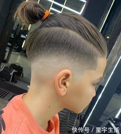 妈妈们|小男孩发型怎么剪好看?这16款很不错,很多妈妈们都喜欢